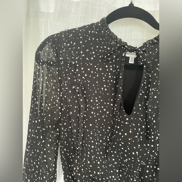 Black star print dress - Picture 2 of 4